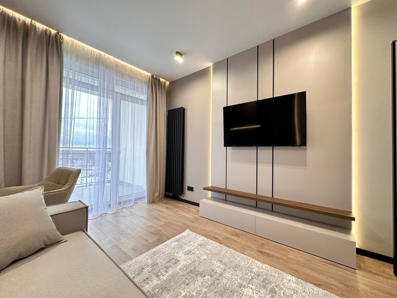 Вертикальний дизайнерський радіатор Aurora Double Black 1800x480 RR-UT1800480DB фото